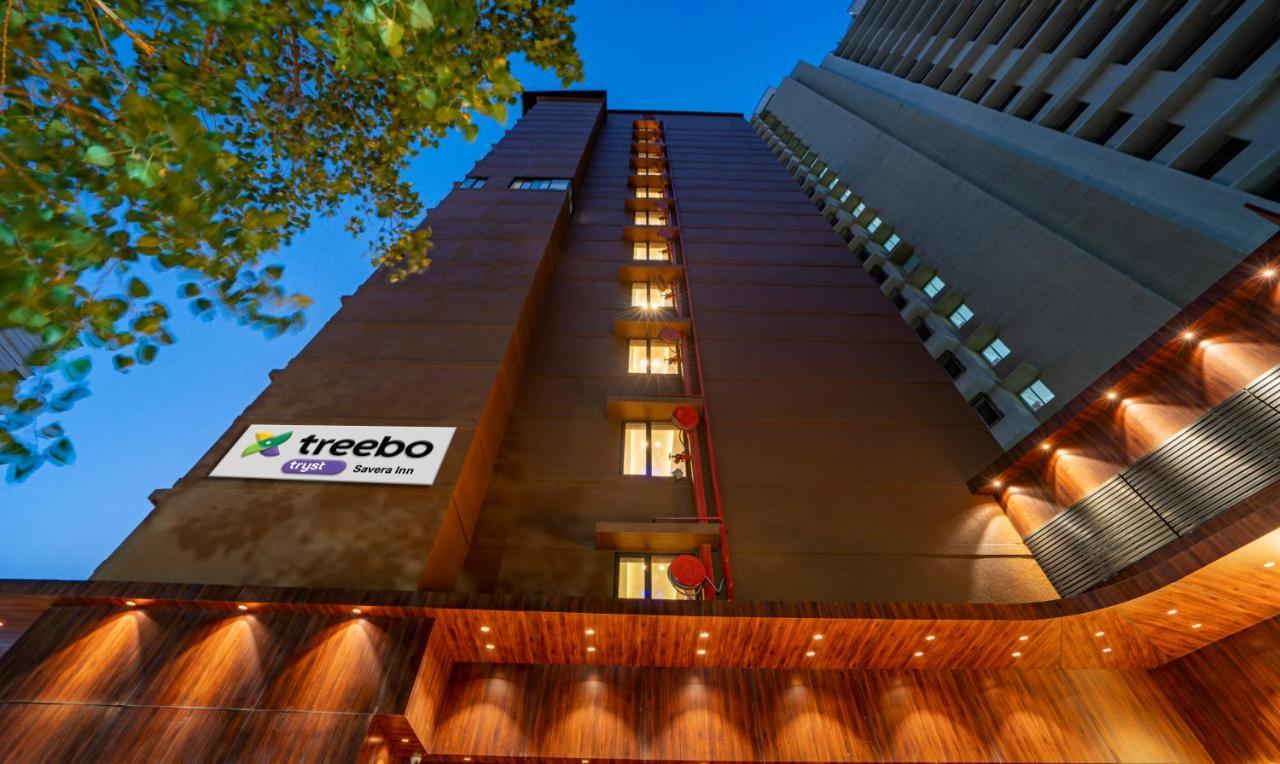 Treebo Premium Savera Inn Мумбаи Экстерьер фото