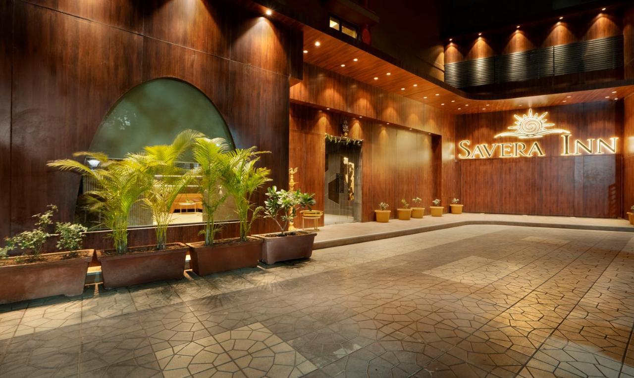 Treebo Premium Savera Inn Мумбаи Экстерьер фото